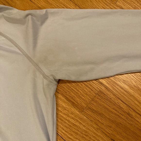 W's Tropic Comfort Sun Hoodie - Picture 5 of 8